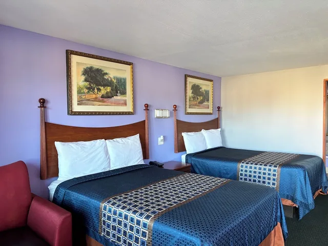غرفة بسرير مزدوج، Royal Inn Linden 1/1