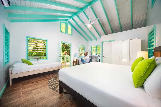 Garden Villa, 1 King and 1 Single Beds، Puerta Azul Hotel 1/3
