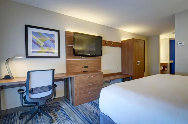 غرفة بسريرين كوين لذوي الإعاقة، Holiday Inn Express Hotel And Suites North Platte 2/3