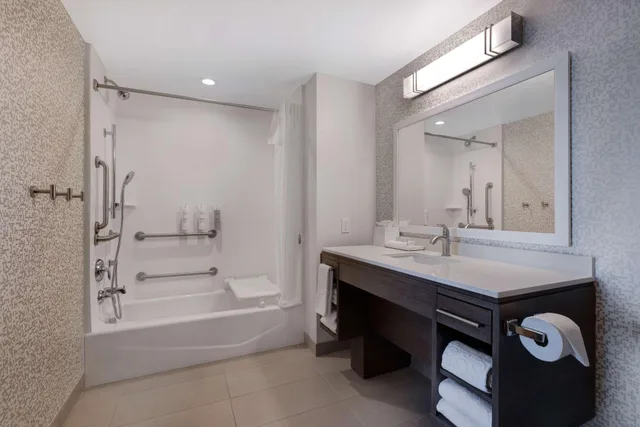 جناح لذوي الإعاقة، Home2 Suites by Hilton Las Vegas I-215 Curve 3/3