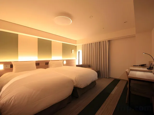 غرفة سوبيريور ثلاثية بسريرين منفصلين للمدخنين، Richmond Hotel Tenjin Nishidori 1/2