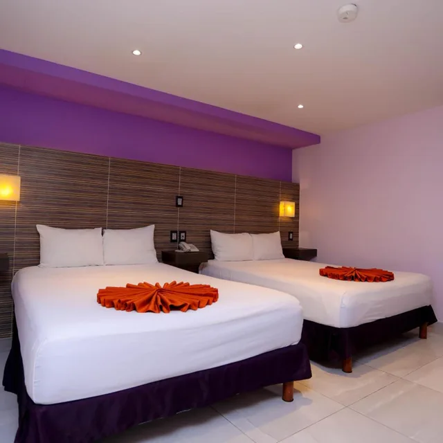 Room, Twin Beds, Hotel Kavia 6/10