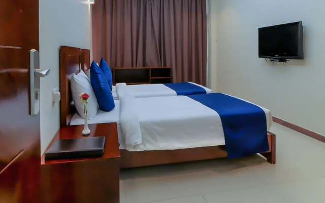 Family Suite, 2 Queen and Twin Beds, Tanzanite Executive Suites 5/7