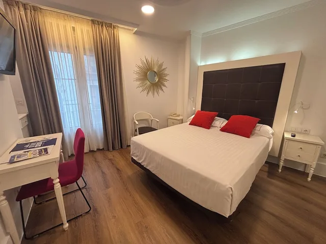 غرفة تنفيذية بسرير مزدوج، Hotel Catedral 4/10