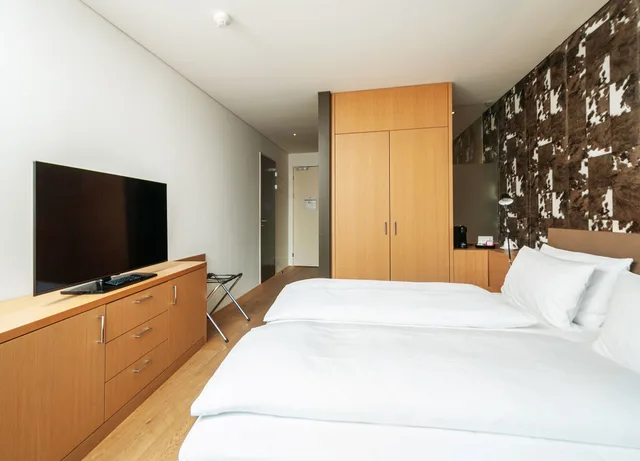 غرفة بسريرين، Sihlpark Hotel 2/3
