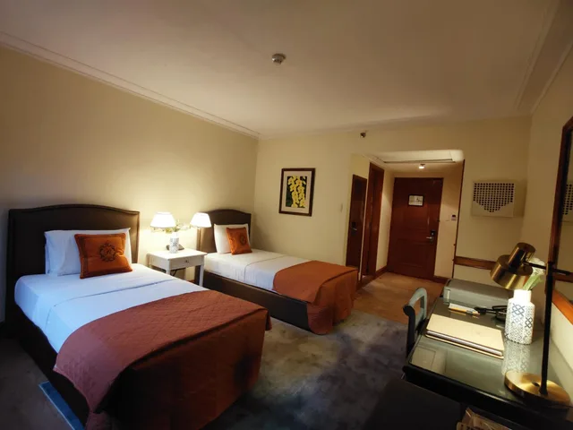 Superior, Grand Regal Hotel Davao 1/2
