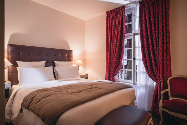 غرفة بريستيج بسرير مزدوج أو سريرين منفصلين، Cour du Corbeau Hotel Strasbourg - MGallery Collection 1/4