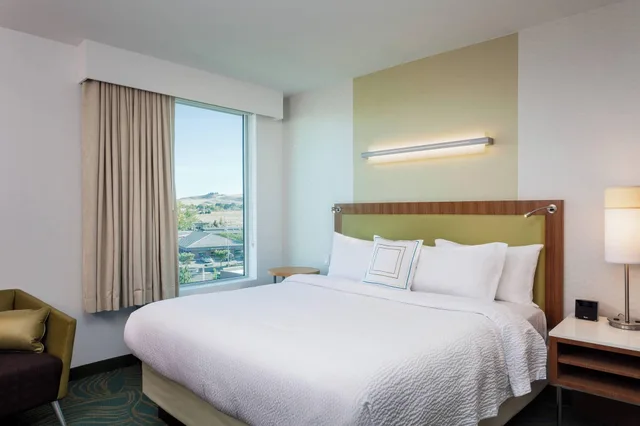Studio, 2 Queen Beds, Springhill Suites By Marriott Kennewick Tri Cities 2/4
