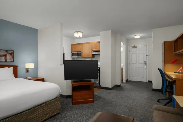 استوديو بسرير كوين مع أريكة لذوي الإعاقة، Towneplace Suites Salt Lake City Layton 1/2