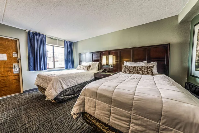 غرفة بسريرين مزدوجين، Knights Inn Montgomeryville 2/4