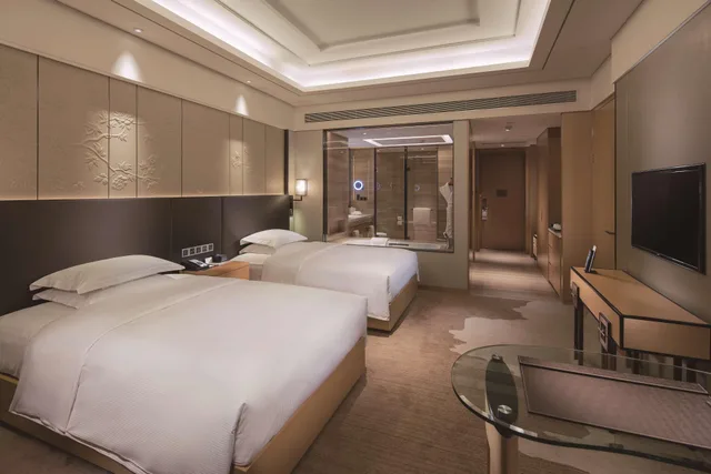 غرفة ديلوكس بسريرين منفصلين، Hilton Chengdu - Longquanyi 1/1