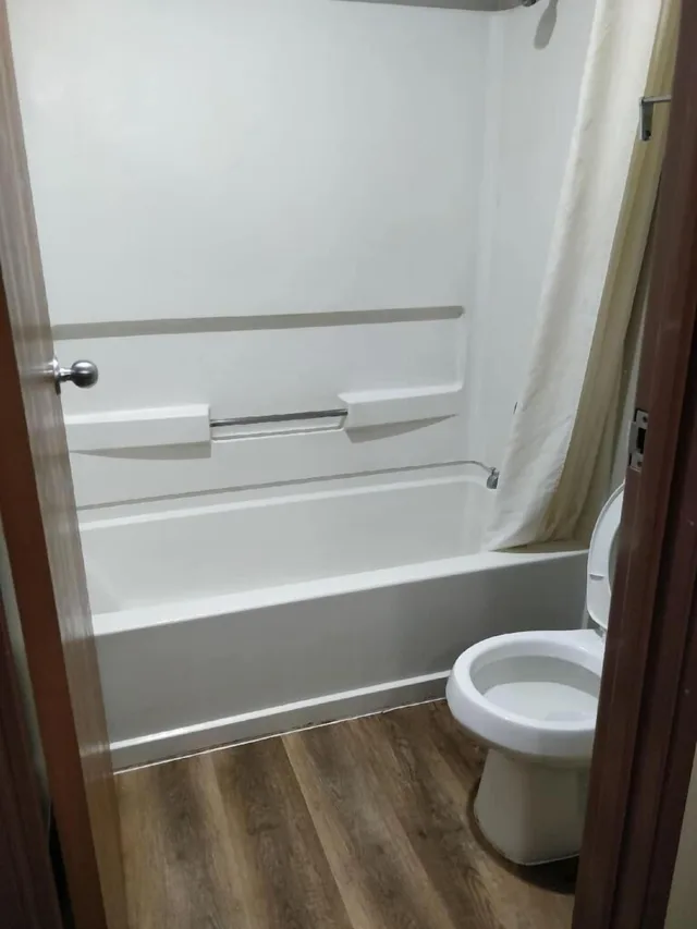غرفة ديلوكس بسرير مزدوج، Econo Lodge San Antonio Near SeaWorld - Medical Center 2/2