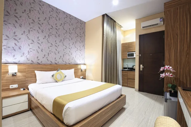 جناح بزنس بسرير كوين، Rasuna Icon Hotel 4/10