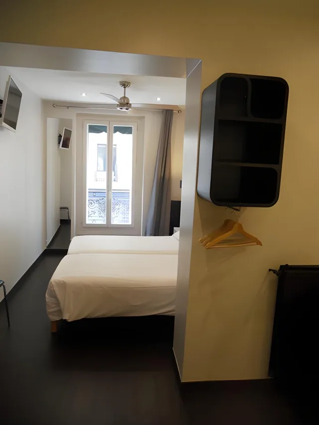 غرفة عائلية رباعية، Hotel Des Arts Bastille 2/3