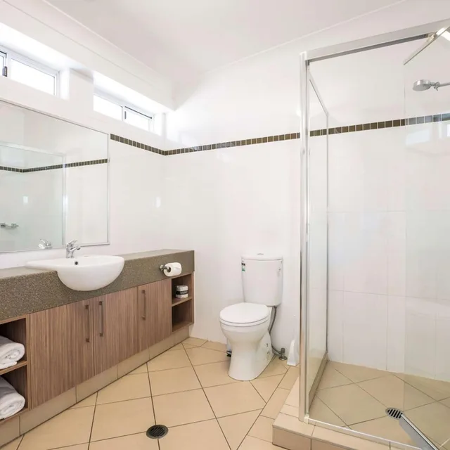 2 Bedrooms, Apartment, Nightcap at Golden Beach Tavern 10/10