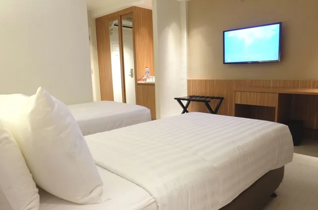 غرفة سوبيريور بسرير كوين بإطلالة على المسبح، Astara Hotel Balikpapan 7/10