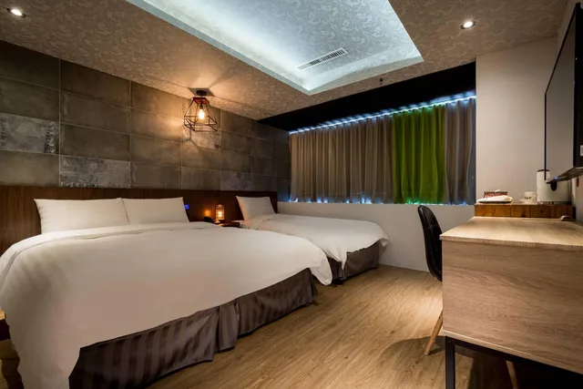 غرفة ثلاثية، Calligraphy Greenway Hotel 1/4