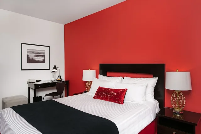 غرفة قياسية بسرير كوين، Moda Hotel 1/2