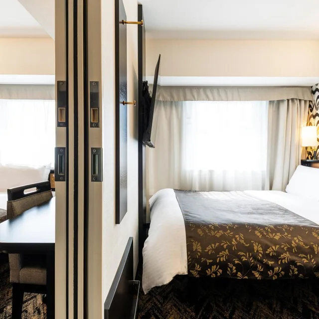Connecting, Double Bed, Sky Floor، APA Hotel & Resort Osaka Umeda Eki Tower 1/2