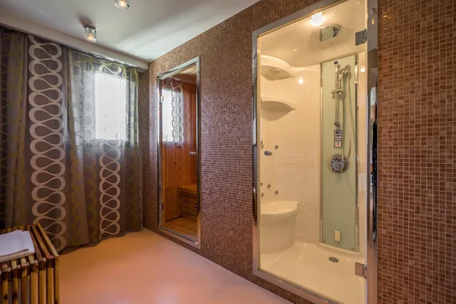 Signature, Spa, Penthouse, Suite, Lake View، Art Deco Hotel Montana 1/1