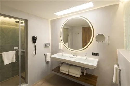 2 Bedrooms, Junior Suite, Partial View، Hotel RIU Palace Aruba All Inclusive 1/1