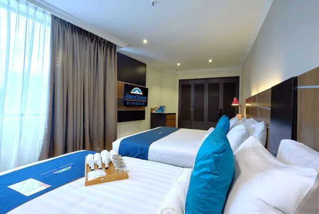 غرفة سوبيريور بسرير فردي وسرير كينج وسرير فردي، Howard Johnson By Wyndham Kuala Lumpur 118 1/6