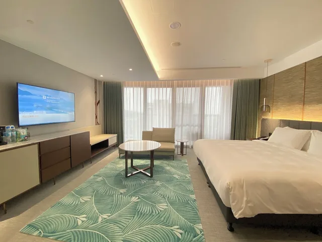 غرفة ديلوكس غراند بسرير كينج بإطلالة، Wyndham Sun Moon Lake 1/3
