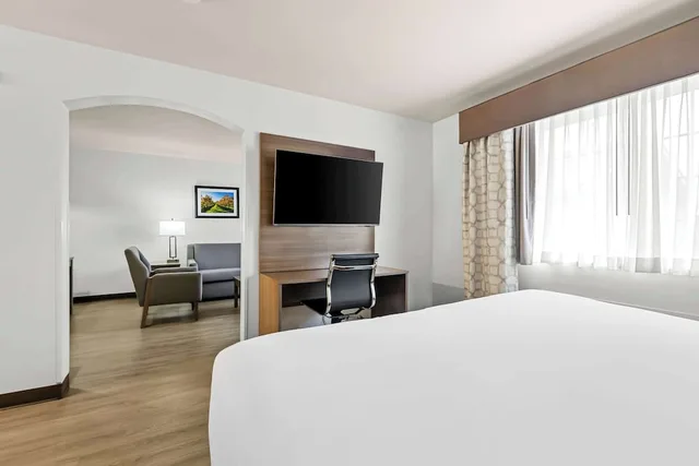 جناح كبير بسرير كينج، Best Western Plus Caldwell Inn & Suites 2/2