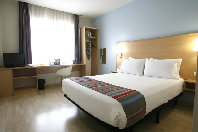 غرفة قياسية مفردة، Travelodge Torrelaguna 3/6