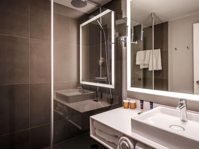 غرفة كلاسيكية بسرير مزدوج مع أريكة، Novotel Orleans St Jean de Braye 5/5