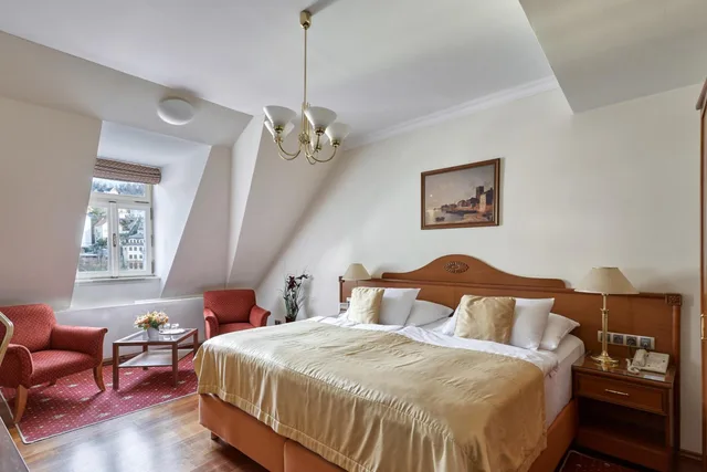 غرفة حصرية بسرير مزدوج بإطلالة على المدينة، Hotel Romance Puskin 7/10
