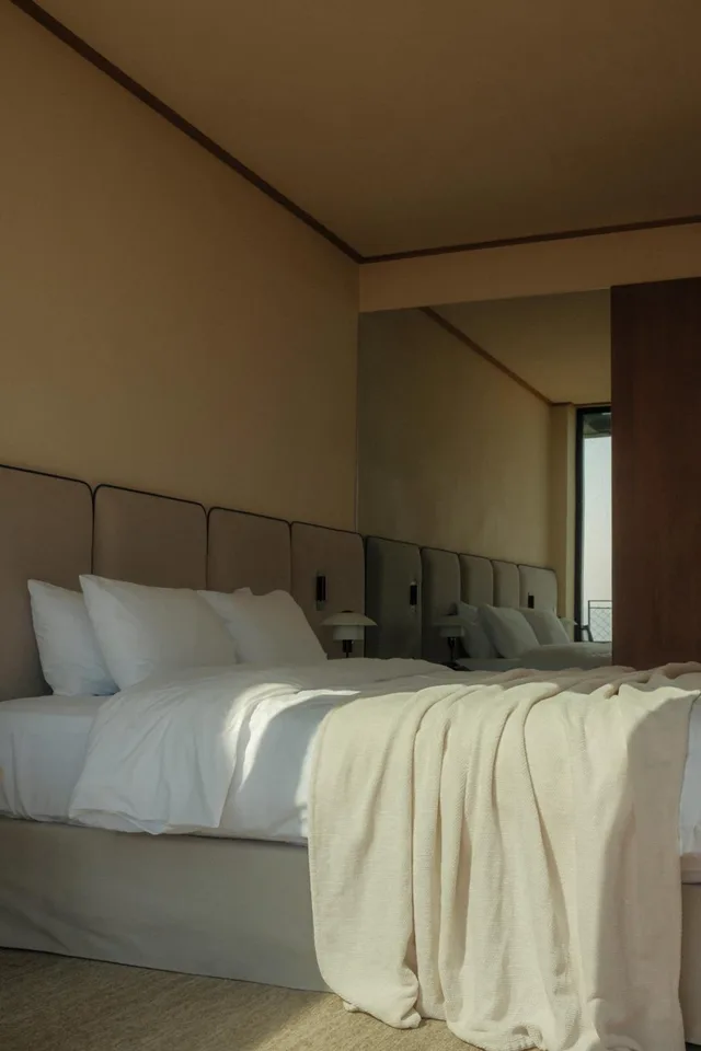 غرفة قياسية بسرير مزدوج، Kvareli Lake Resort 4/6