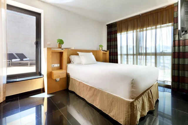 شقة بشرفة بغرفة نوم واحدة، Nh Barcelona Fira Suites 1/2