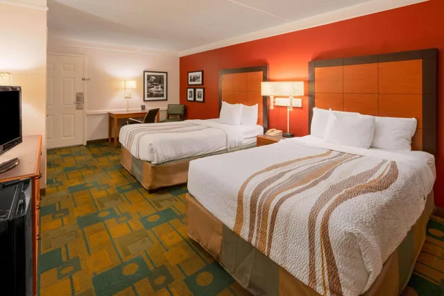 غرفة بريميير بسريرين مزدوجين، La Quinta Inn Cheyenne 1/1