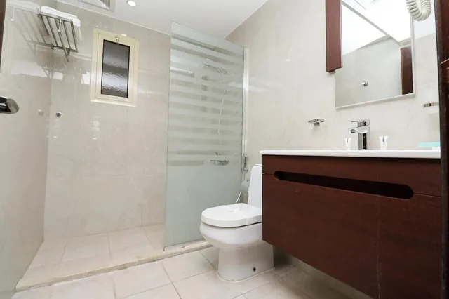 شقة بسرير كوين وسرير فردي بغرفتي نوم، سيتي ريزيدنس للاجنحة الفندقية(Maskan Almadinah Ex City Residence) 4/6