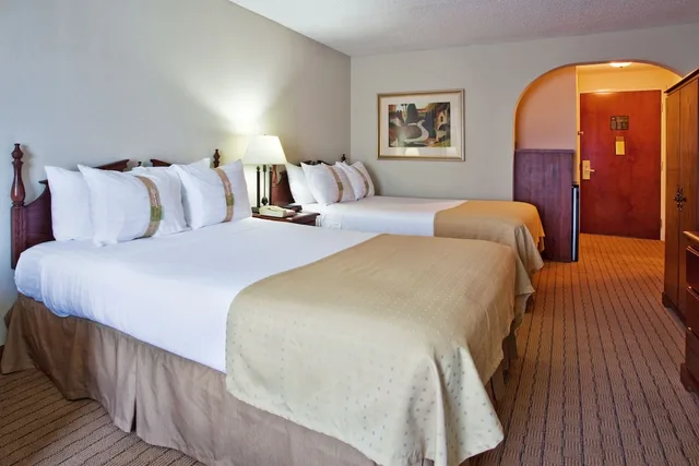 غرفة قياسية بسريرين مزدوجين، Holiday Inn Hotel Suites Peachtree City 6/9