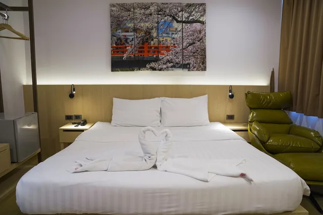 Renovated, Deluxe, Double or Twin Bed، SAKURA SKY RESIDENCE 3/10