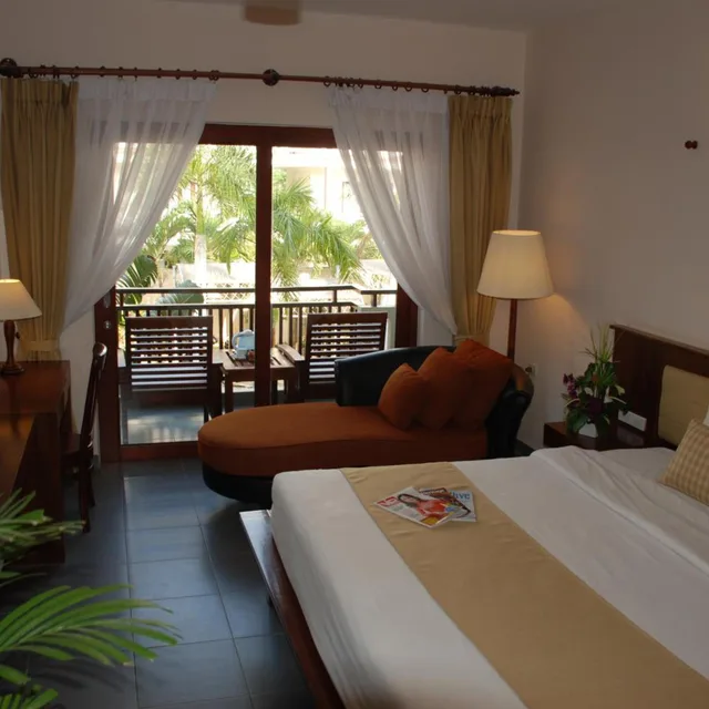 غرفة ديلوكس بإطلالة على الحديقة، Canary Beach Resort 2/5