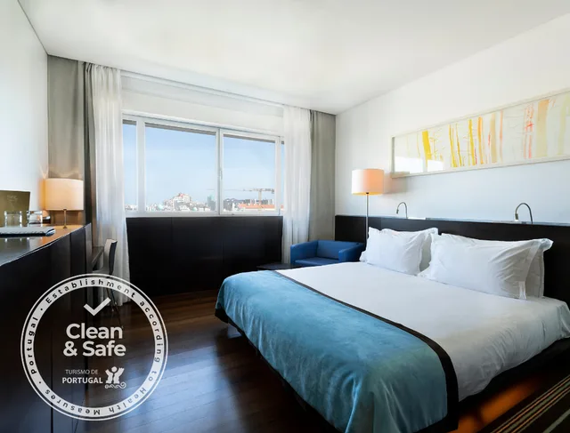 Standard, King Bed, Vip Grand Lisboa Hotel & Spa 4/6
