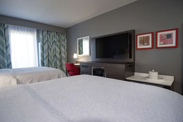 غرفة بسريرين كوين، Hampton Inn Oklahoma City/Yukon 1/6