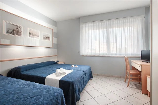 جناح عائلي بسرير كوين مع أريكة، Hotel Sport & Residenza 2/2