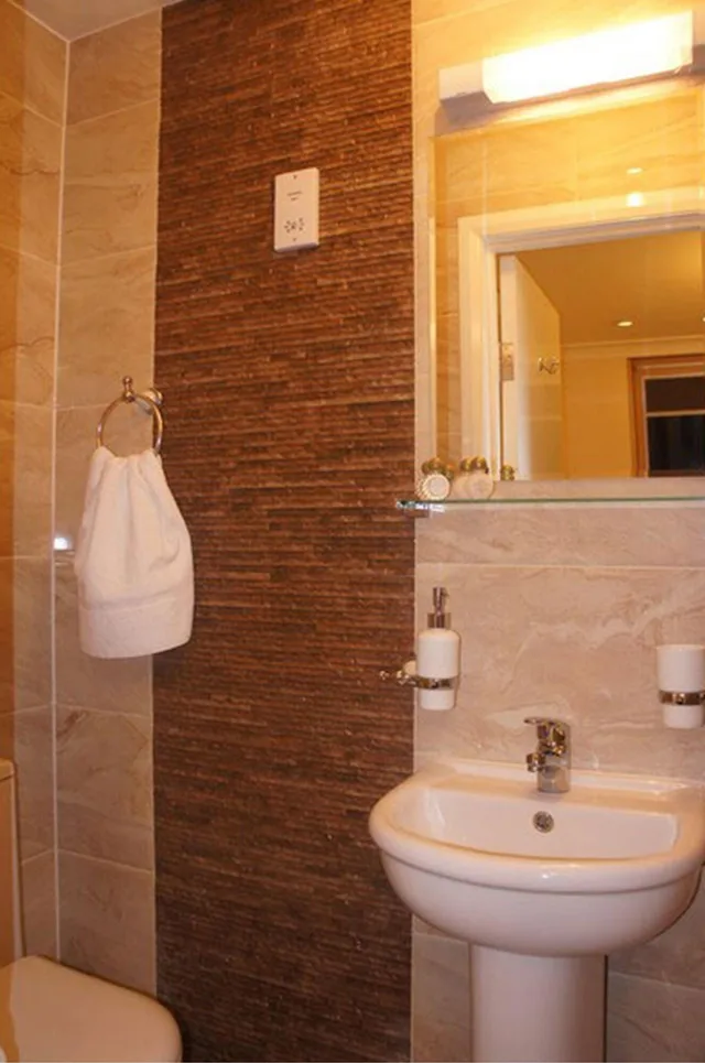 غرفة قياسية مفردة، Sapphire Hotel 1/3