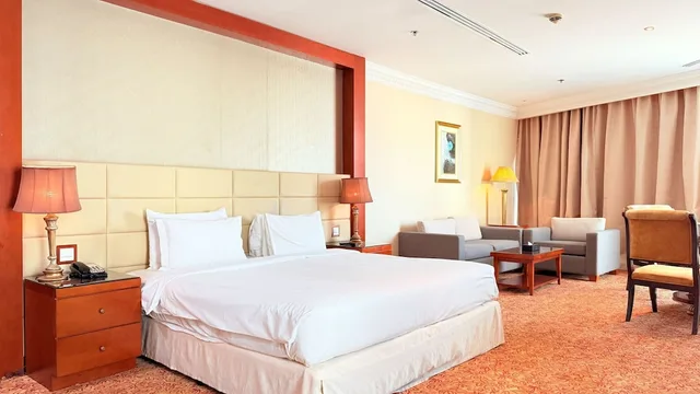 غرفة تنفيذية بسرير كينج، Sunday Hotel Al Barsha Dubai Mall of the Emirates Formerly Grand Excelsior Al Barsha 3/9