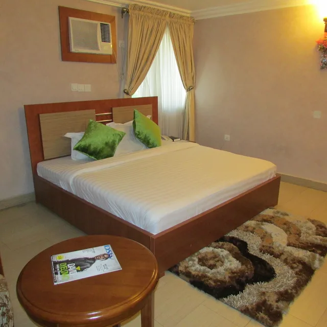 Executive, King Bed, Petrus Hotels Royale 1/1
