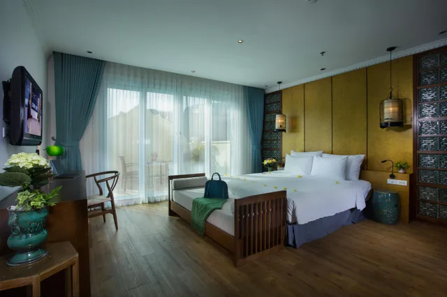 جناح جونيور بشرفة، Hanoi Media Hotel and Spa 2/2