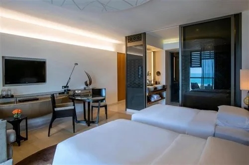 Park Room- Family Room، Park Hyatt Abu Dhabi Hotel & Villa - Saadiyat island 1/2
