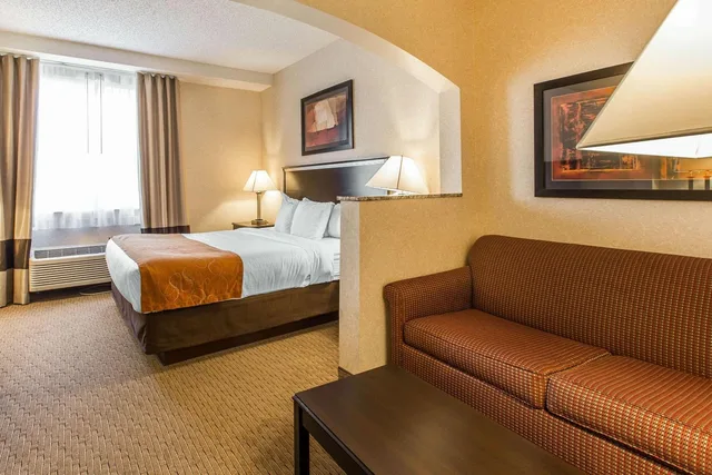 جناح سوبيريور، Comfort Suites Summit County Dillon, CO 2/3