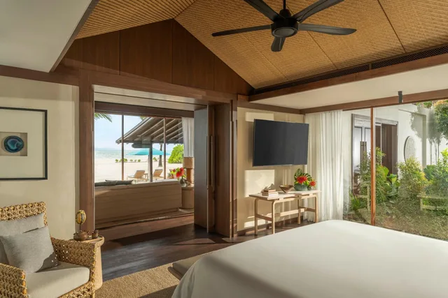2 Bedrooms, Beach Villa, Premier, 2 Queen Beds, with Pool، Four Seasons Resort Langkawi 1/2