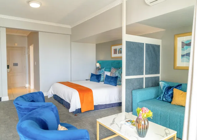 Studio, Suite, Peninsula All-Suite Hotel by Dream Resorts 3/3