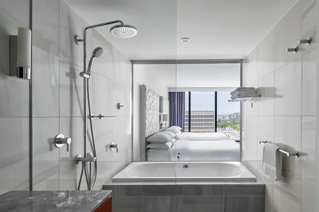 غرفة بسريرين مزدوجين، Sheraton Melbourne Hotel 7/10